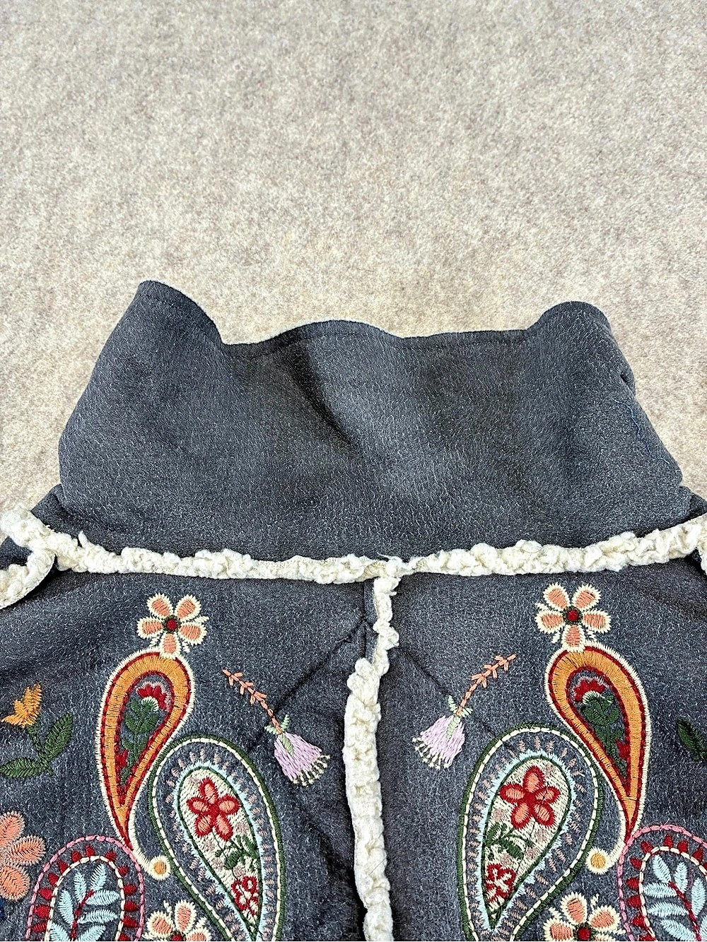 Johnny Was Biya Women's Sherpa Lined Embroidered Paisley Coat Gray Size S - Picture 16 of 16